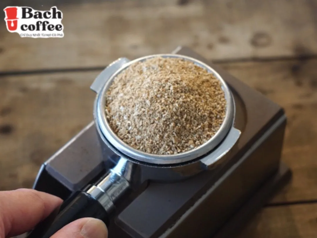 Roasted White Coffee Beans - White Coffee has up 50% more caffeine than fully-roasted coffee - Small Batch