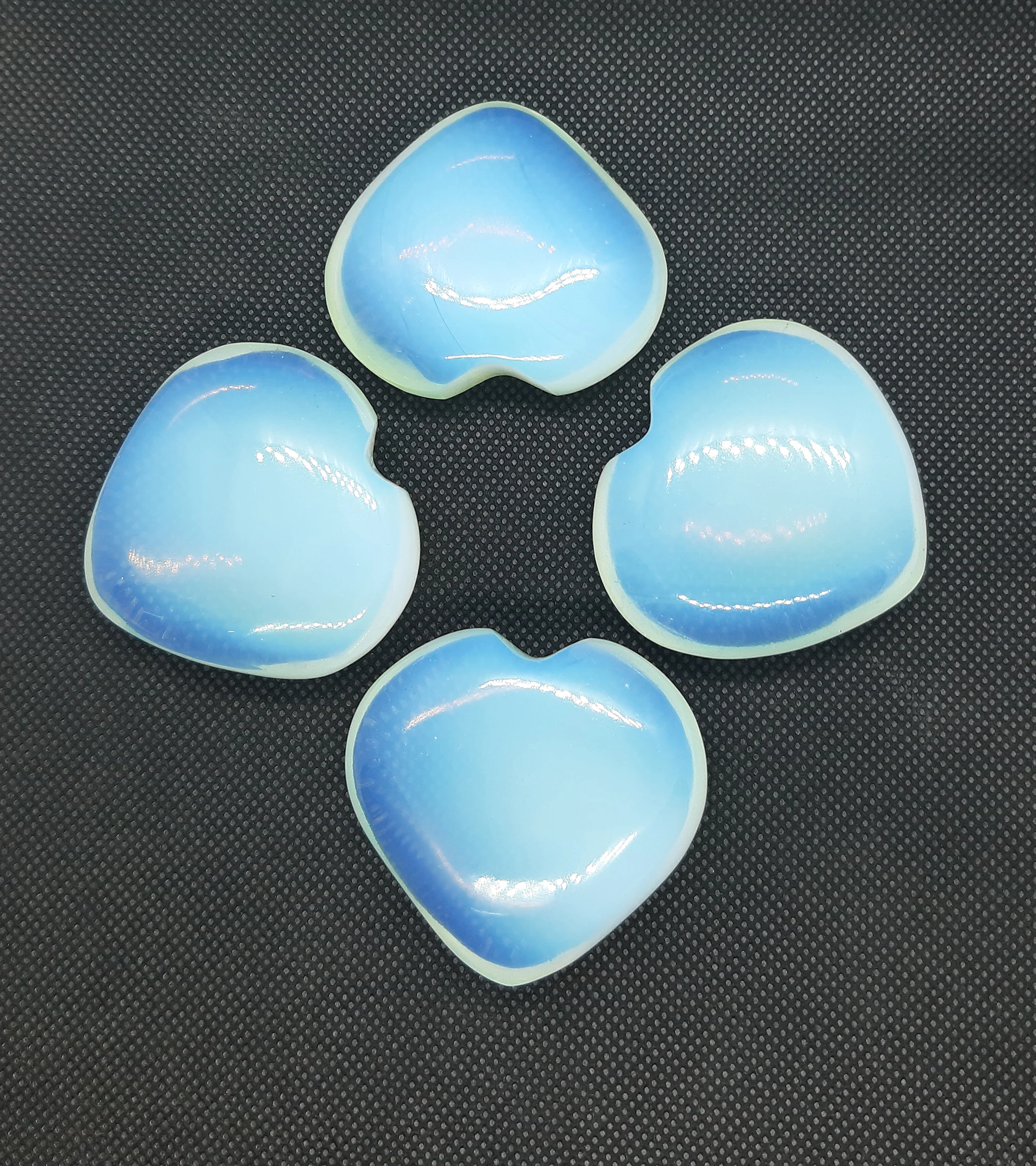 
Wholesale Decorative Opal Heart Shaped Stone , Carved Crystal Puffy Heart Gift For Decoration 