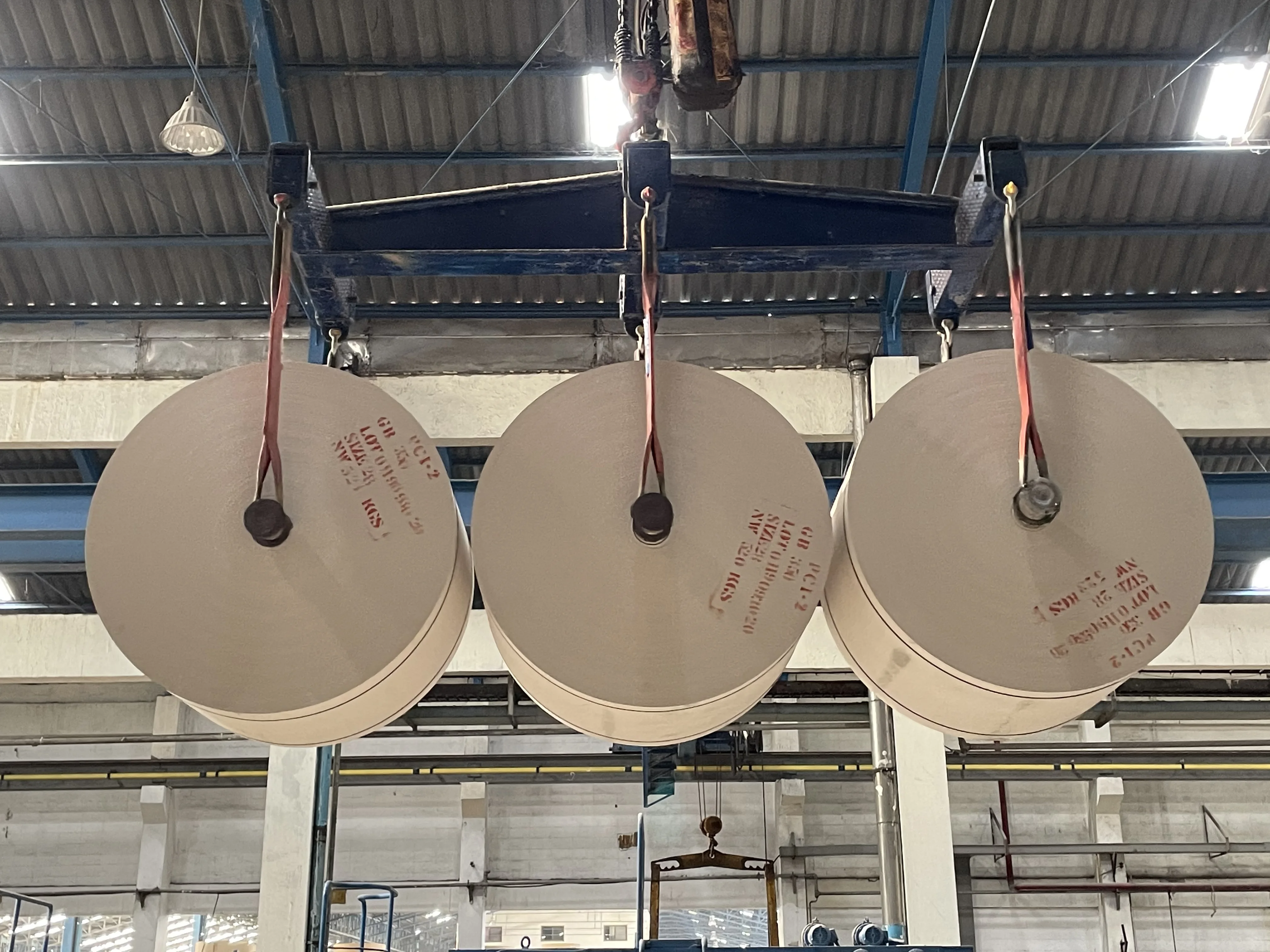 Chip Board Grey Color Roll Form Making  Paper Tube Packaging Paper Cans Boxes Packaging Manufacturer in Thailand