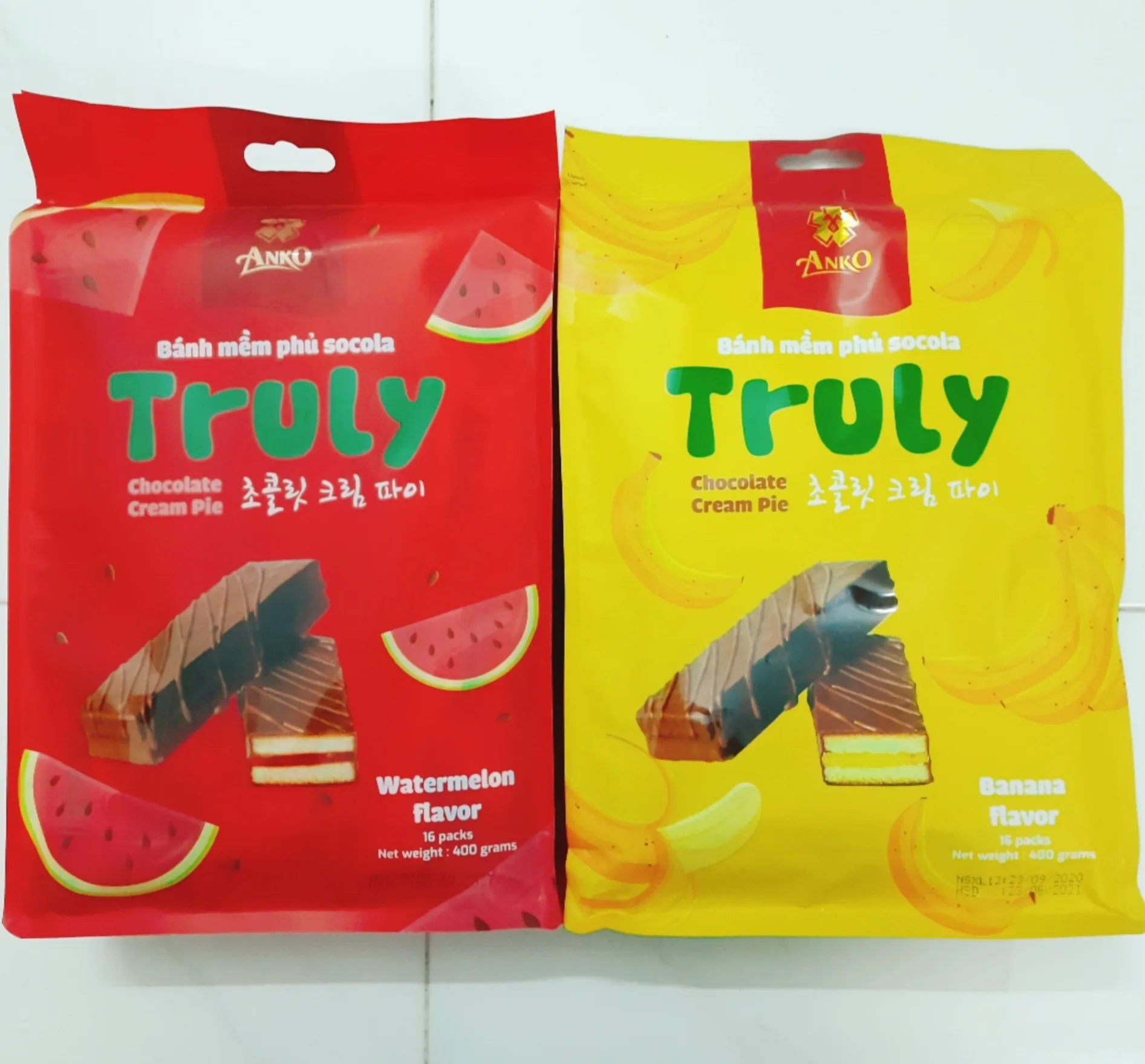 Best Selling Vietnam Leading Confectionery Manufacturer Chocolate Long Pie with Banana Marshmallow 300gr bag