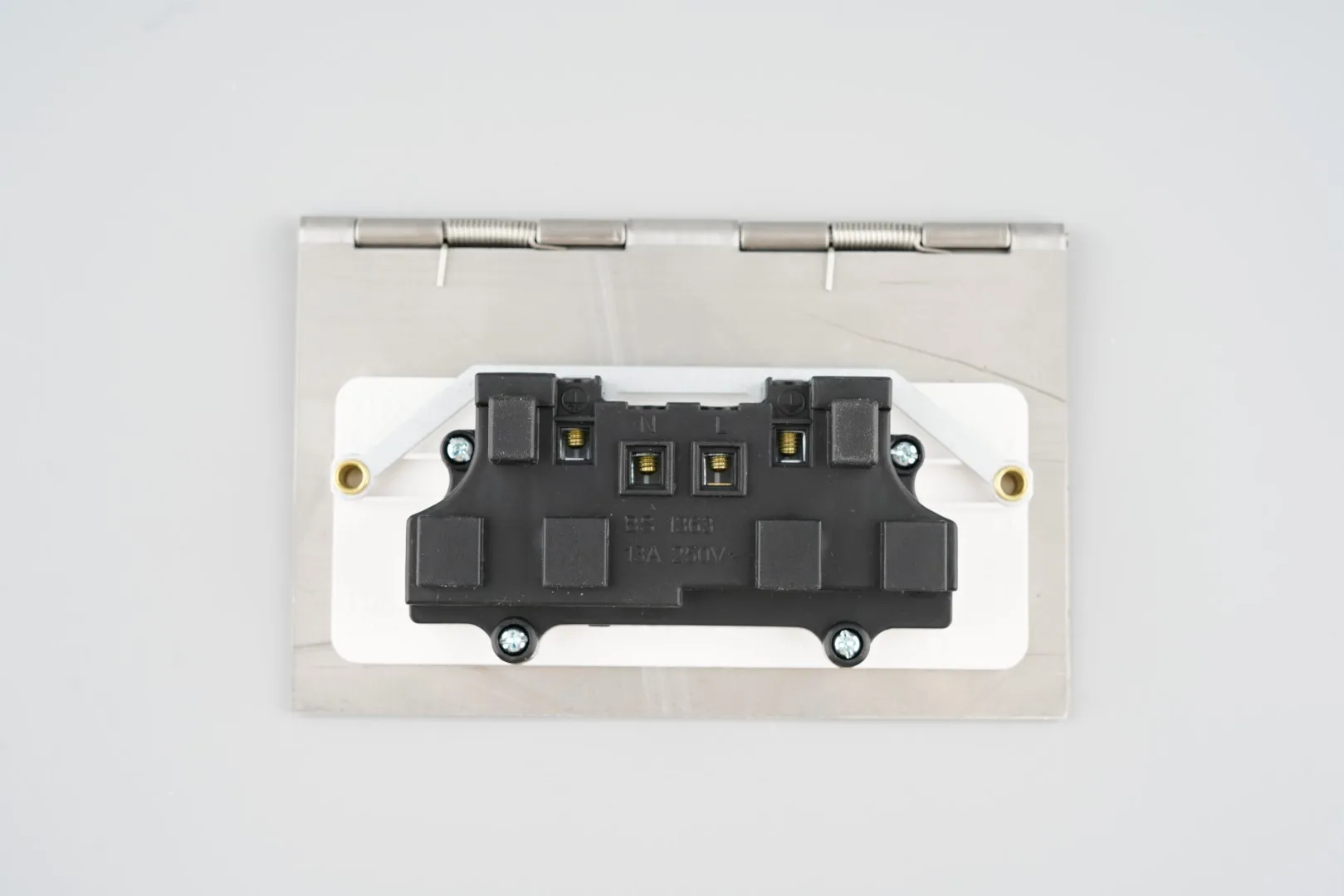 WK Stainless Steel 13A 2 Gang Floor Socket Electrical Plate