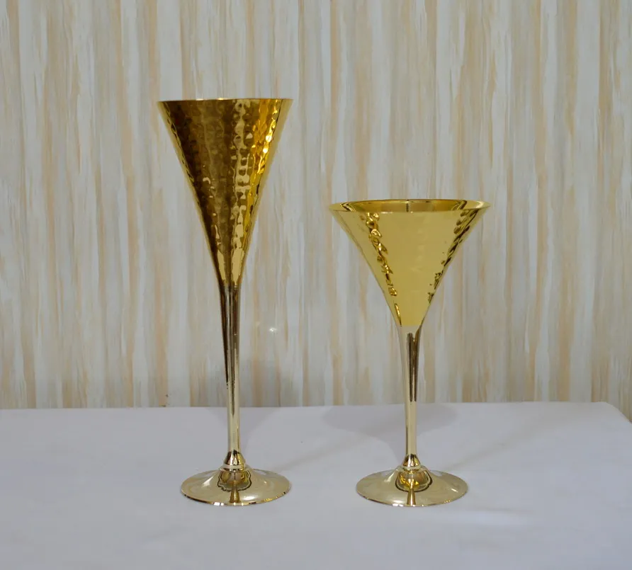 Fancy Hot Royal Brass Shining Polish Wine Goblet Glass For Home Hotel Bar Antique Royal Brass Goblet Glass Hot Sale Wine Goblet