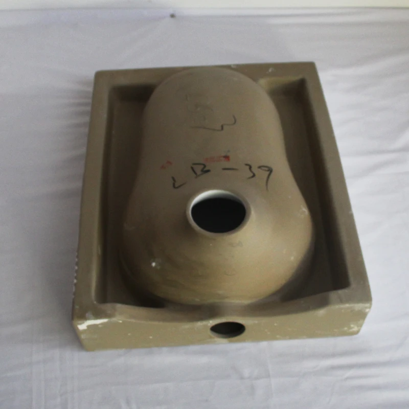 
Hot Sale Ceramic Toilet Pan One Piece Bathroom Squatting Pan for WC 