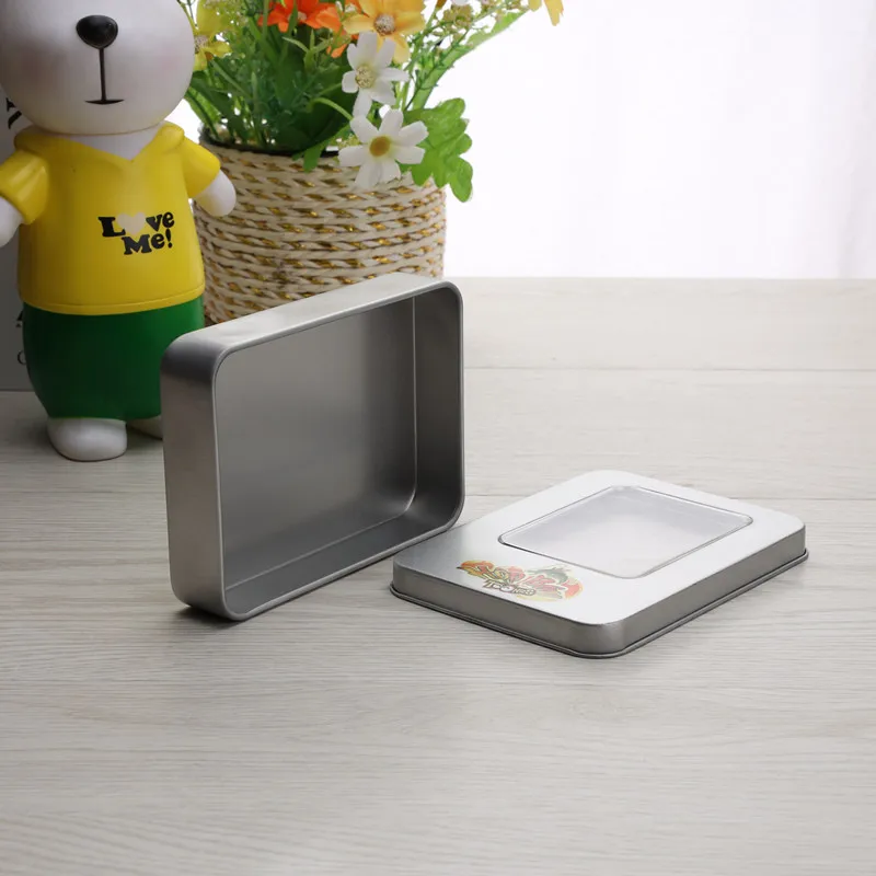 Жестяная коробка с окошком из ПВХ