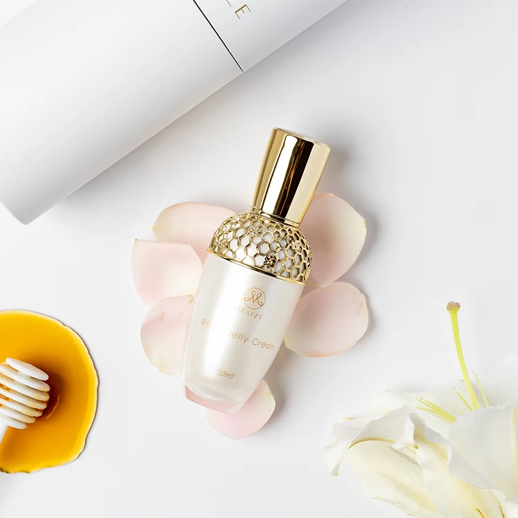 Уход за лицом крем увлажняющий крем для лица с хялуронан \ пчелиное маточное молочко \ ацетил Hexapeptide-8