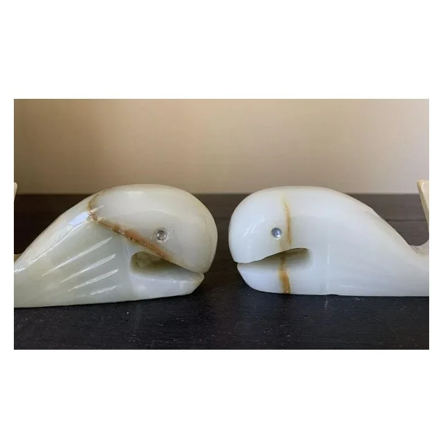 High Quality Cute Marble Fish Statue Onyx Fish Figurine for Home Decoration Gifts Hand-Carved Animal Model Engraving Technique