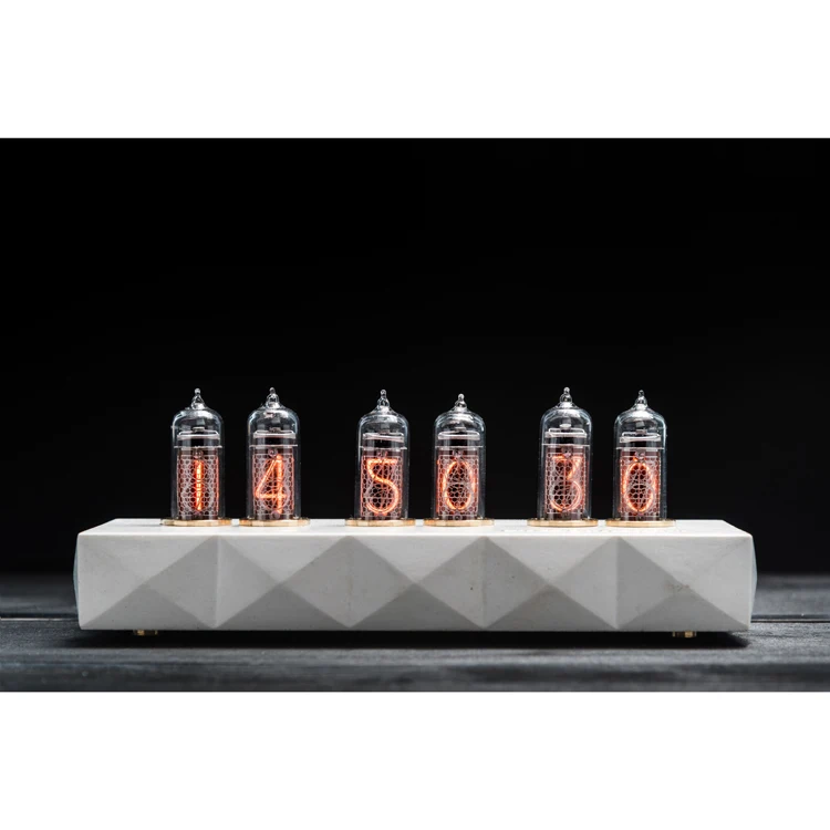 Лучшее качество, изготовленные nixie часы «Saturn-C», бетонный корпус от известного российского дизайнера, разные цвета, настольные часы