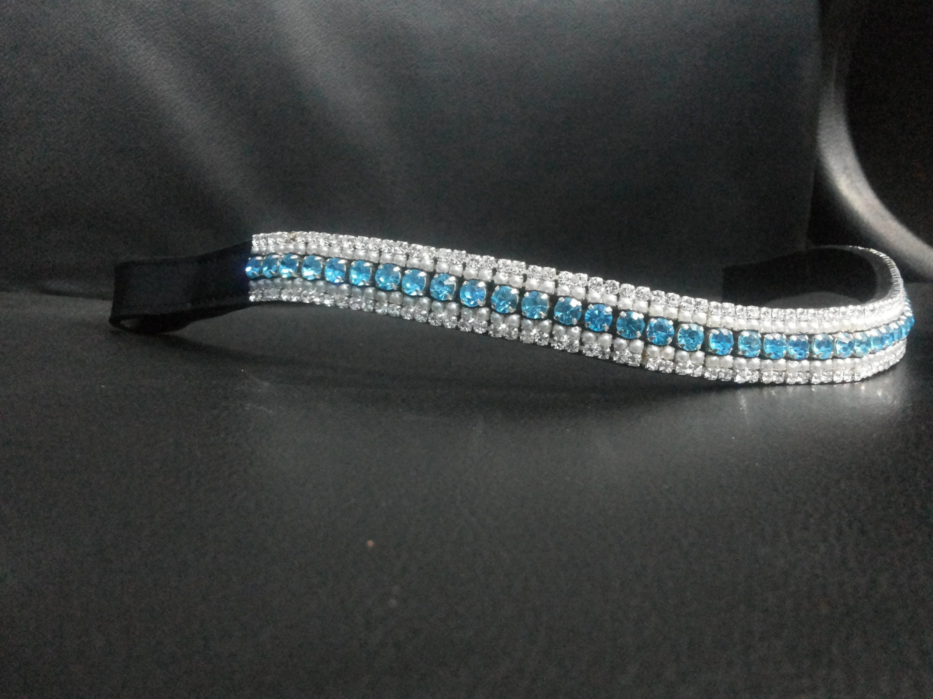 Small Bling Broabands Horse Decorative Broaband.