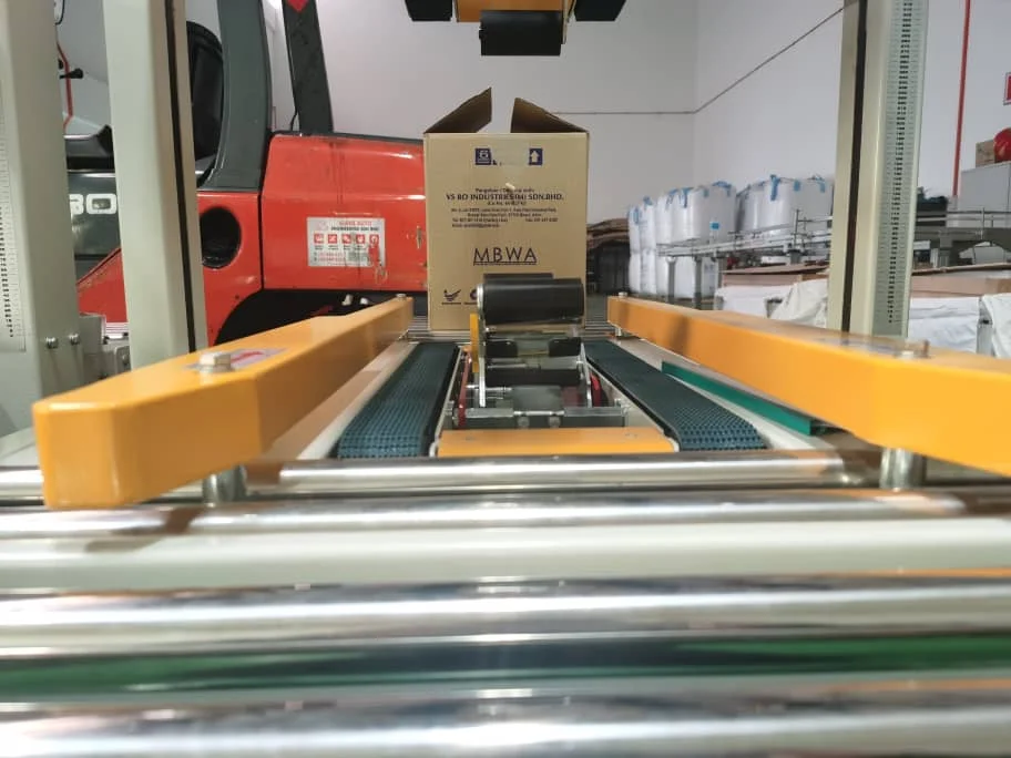 
Food And Beverage Factory And Food Shop Use Semi Auto Top And Side Belt Carton Sealer 