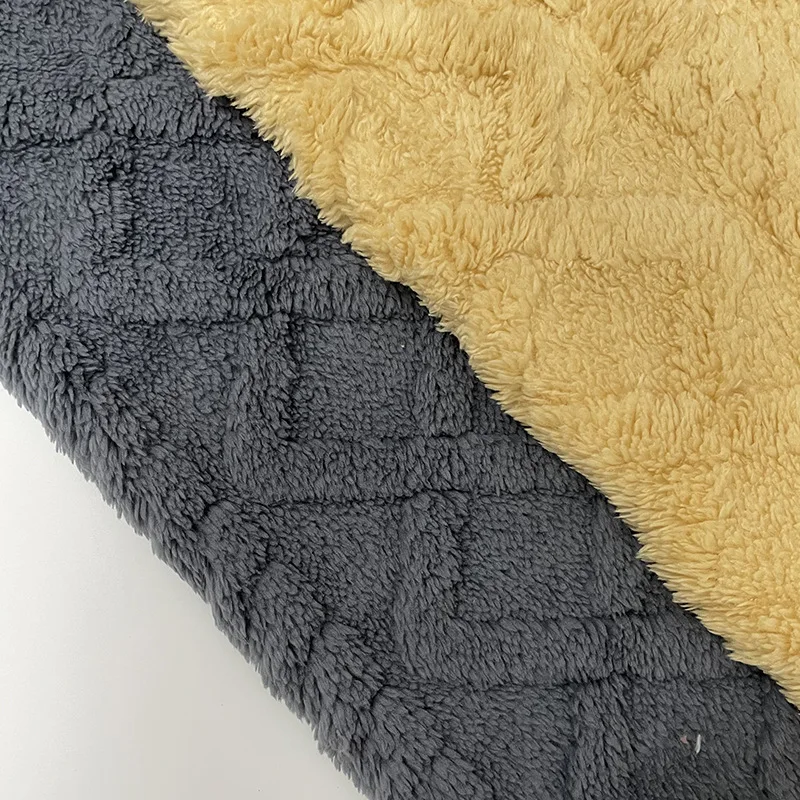 Chinese factory 100% polyester print double-sided arctic velvet homewear home textile fabrics  jacquard plush fabric
