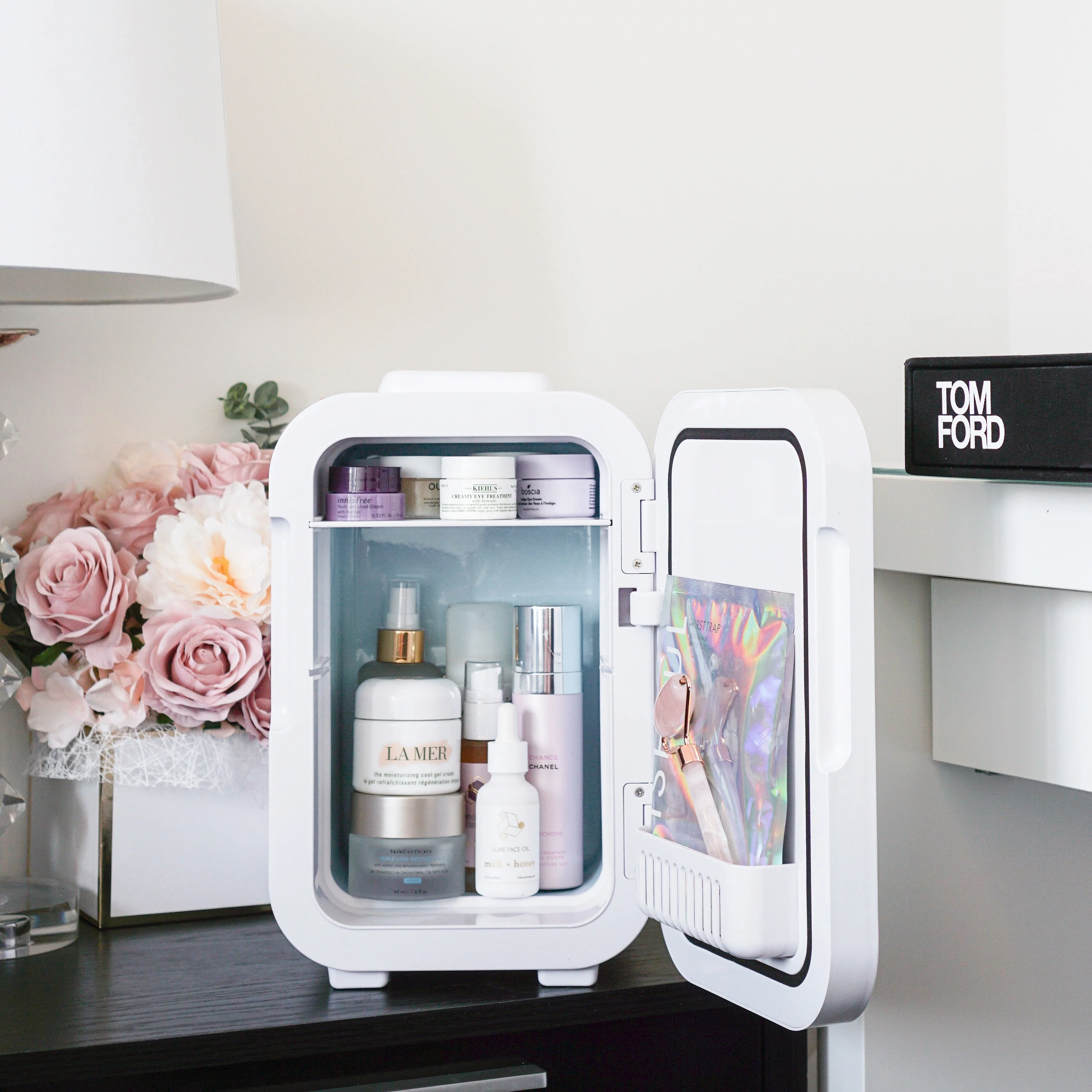 8L Beauty Fridge with Touch button and LED light small refrigerator for makeup use