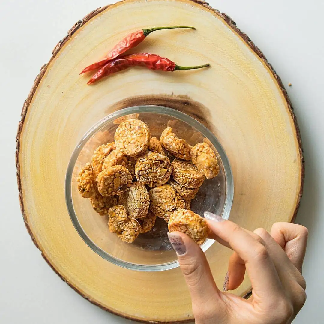 Здоровая Смешанная закуска с горячим и пряным ароматом из Таиланда