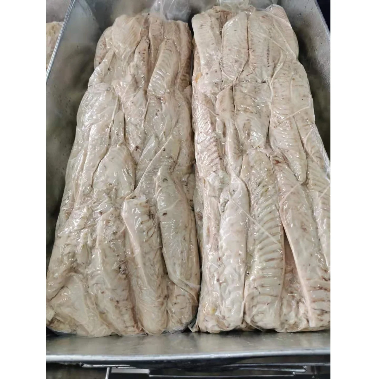 Best Selling Cleaned Skinless Pacific IQF Sea Frozen Cooked Yellowfin Tuna Loin with 18 Months Shelf Life