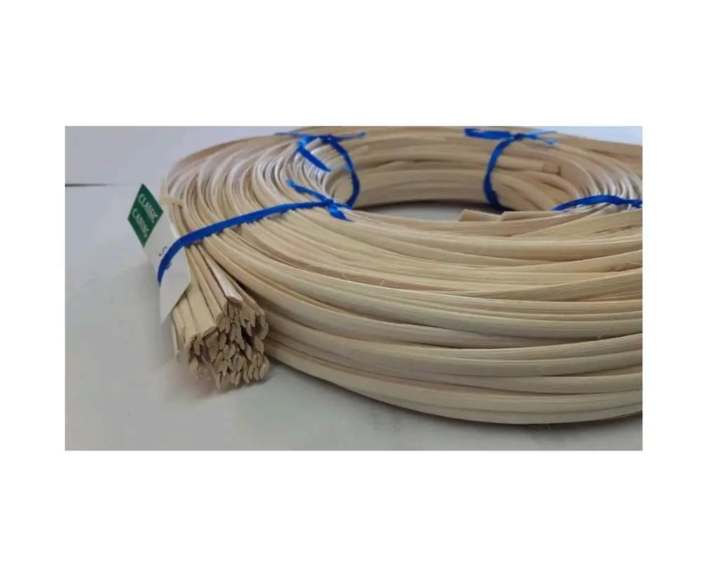 
polished rattan pole size 5mm to 20mm (Ms.Sandy 0084587176063 whatsapp) 