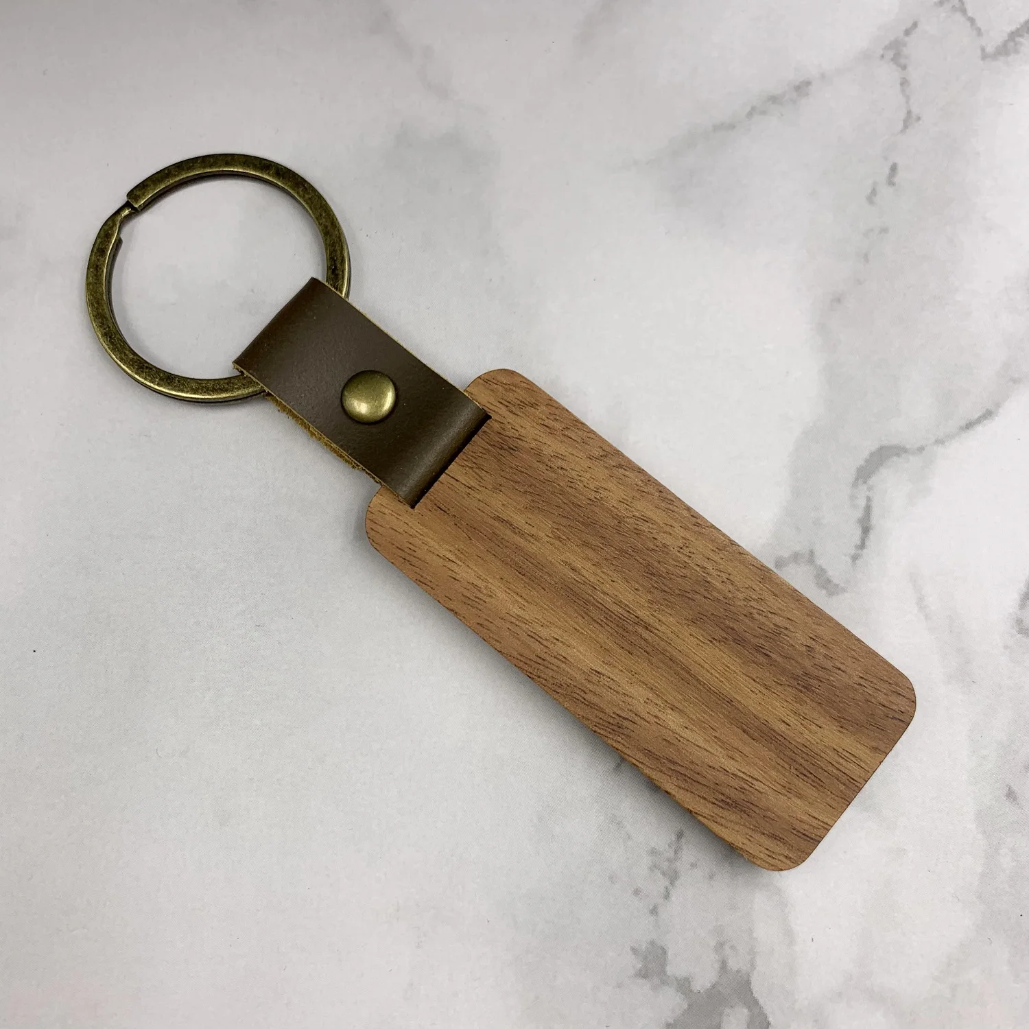 Multiple Styles Metal Keyring Keychains Blank Wood Laser Engraving Custom Leather Key Chain Wooden keychain
