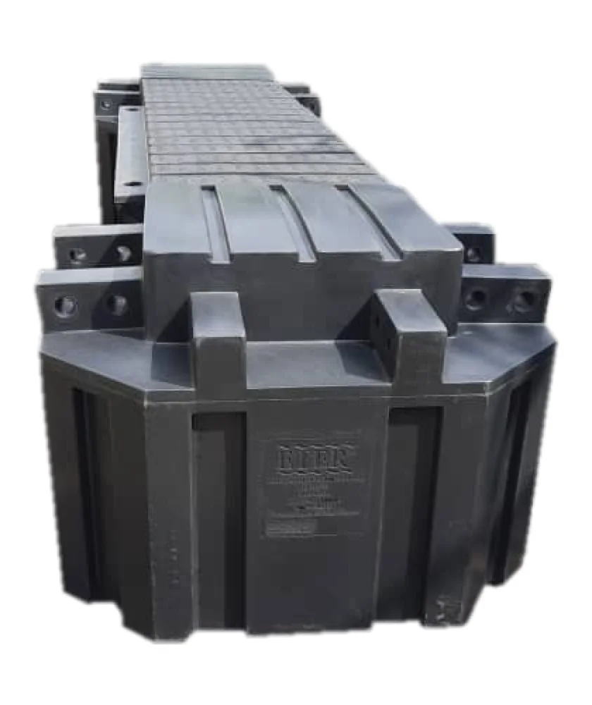 Manufacturer High Quality Freshwater Eter LMDPE Multipurpose Floating Structure Pontoon Floating Dock / Jetty