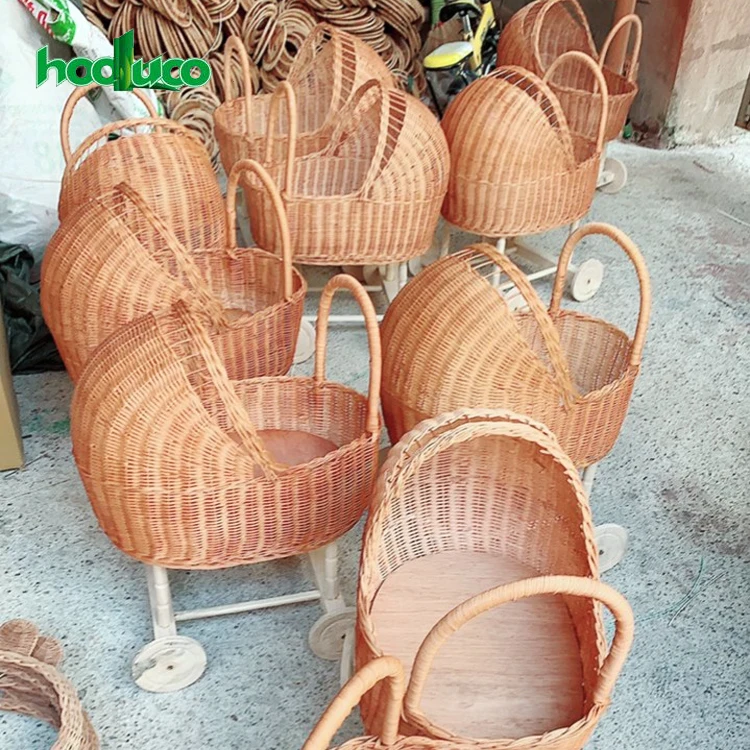 
Top Design 2020 Rattan Doll Crib Trolley And Baby Toys 2020 Baby Toy Doll Stroller 