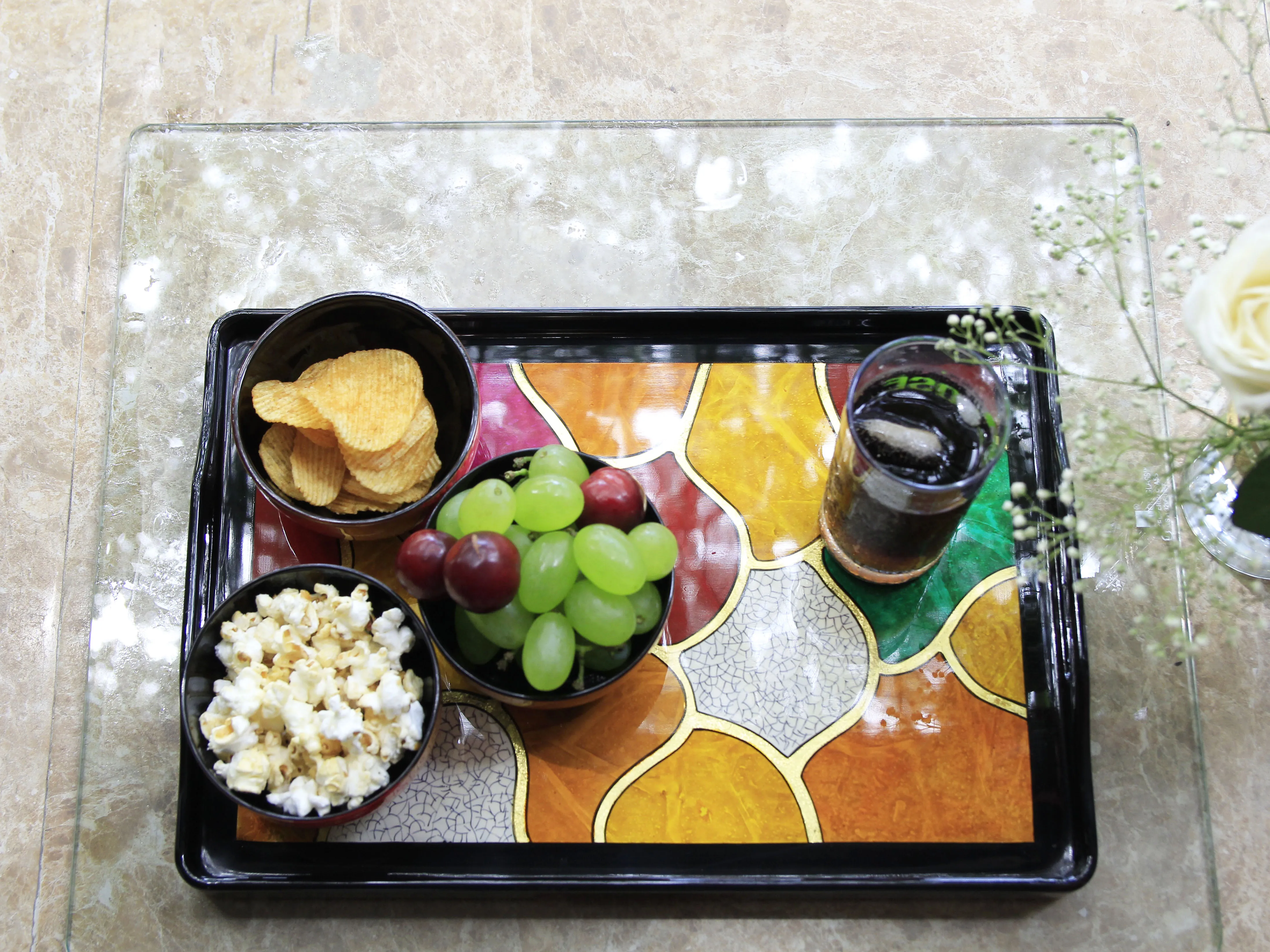 
Viet Nam Hot Sale In Bulk Handmade Premium Quality Rock Design Painted Gold Leaf Home Decoration Wooden Lacquer Serving Tray 