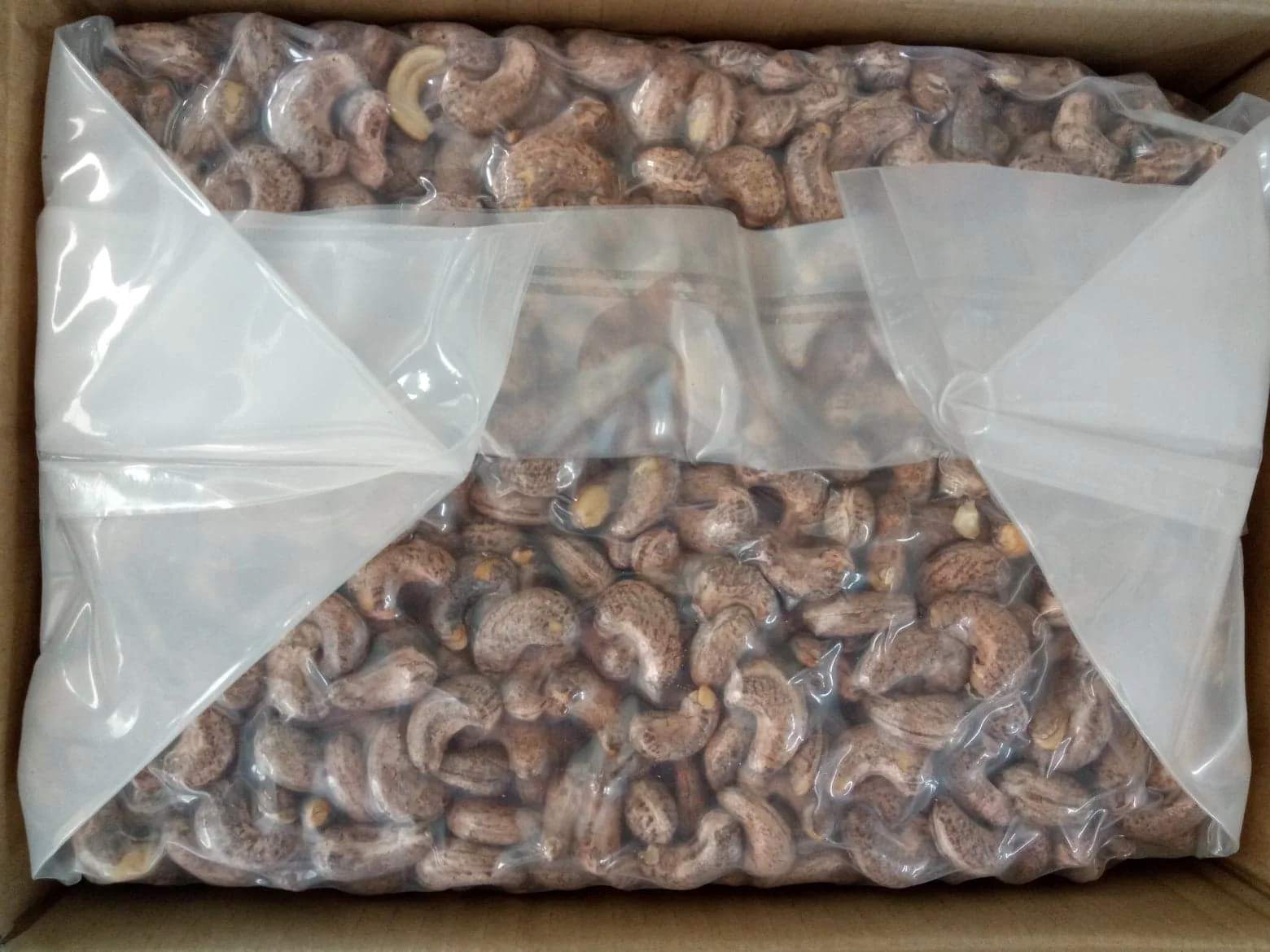 Оптовая продажа орехов кешью LP/Все размеры и типы кешью/быстрый ответ разнообразная упаковка по требованию