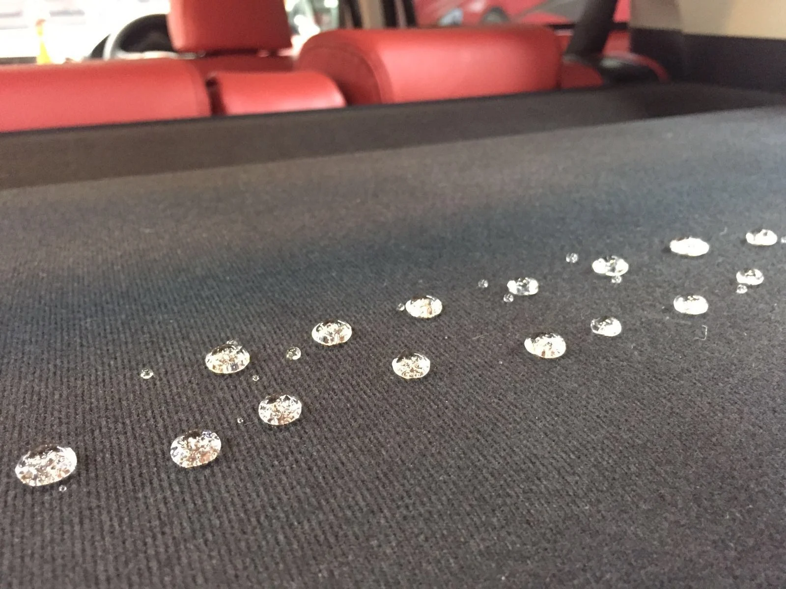 
Nano Hydrophobic Self Cleaning Fabric Coating Waterproof Water Repellent oleophobic Spray 