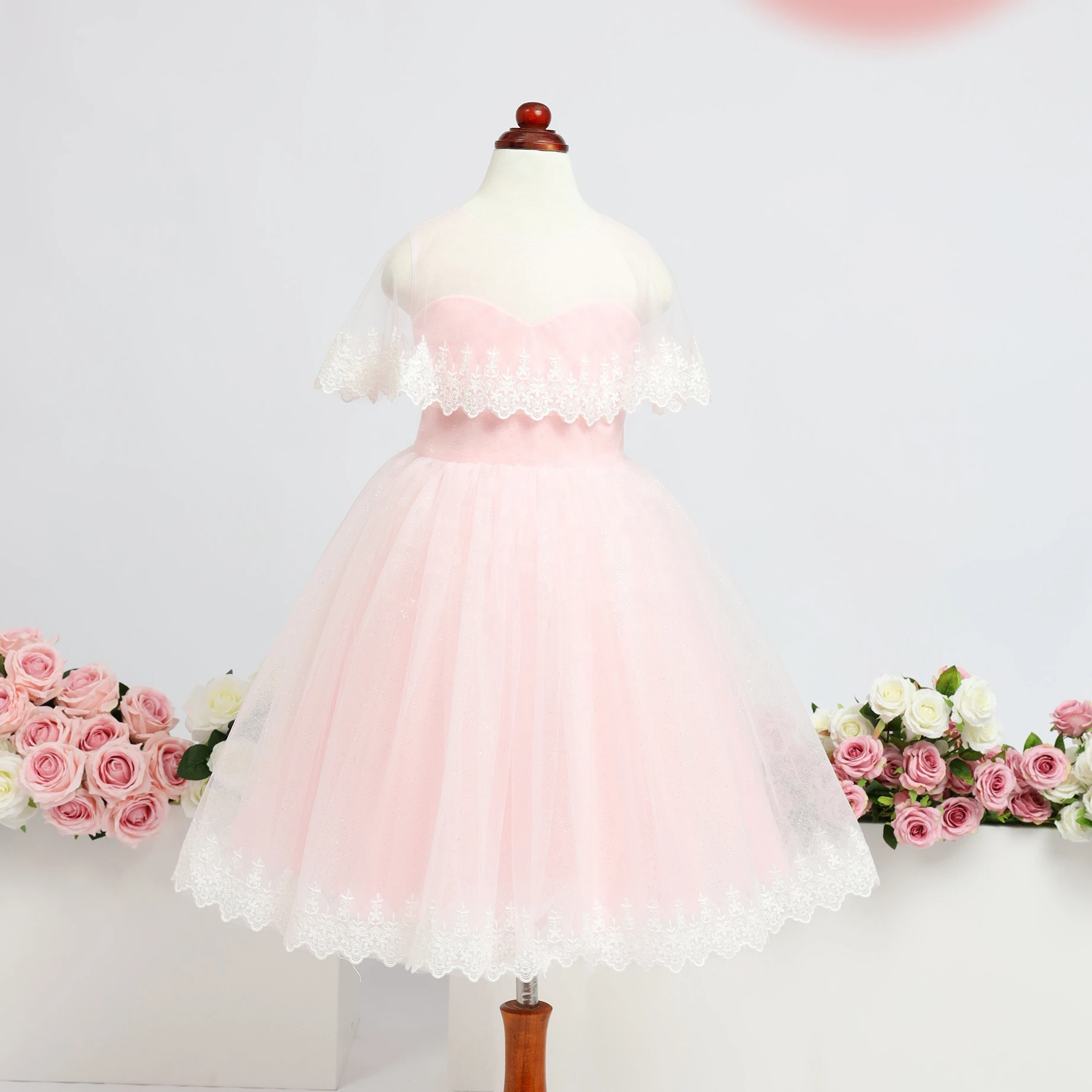 
Лидер продаж, весенне-летняя детская одежда, одинарное платье для девочек, платье принцессы с длинными рукавами-фонариками, платье для маленьких девочек 