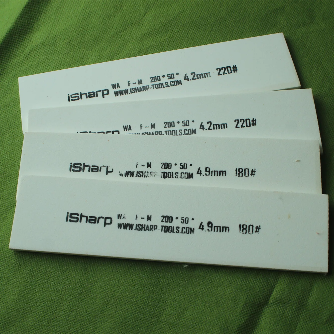 Sharpening stone for diamond grinding wheel