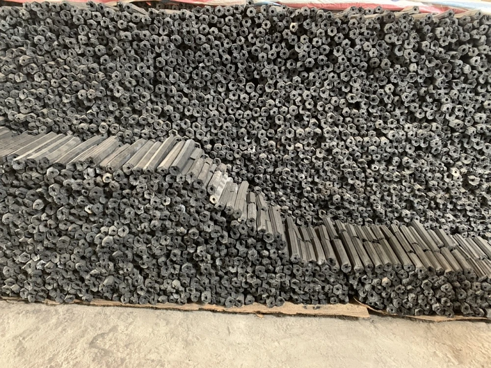 
Eco Friendly Smokeless Barbecue Hardwood Sawdust Briquette Hexagon Charcoal from Vietnam 
