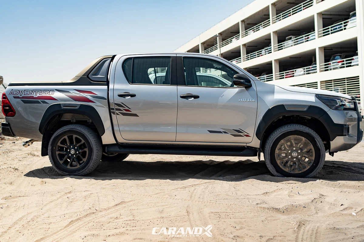 Hilux Adventure-V 2.8L дизельная двойная кабина 4x4 ручная передача 2021