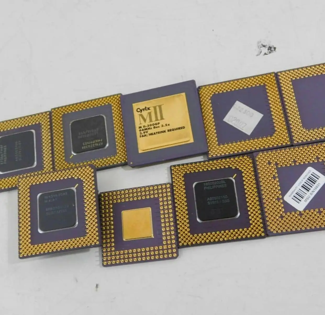 Pro Ceramic Cpu Scraps / processor scraps electron scraps
