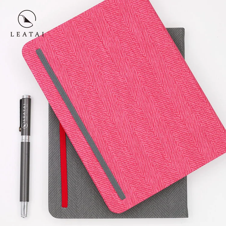 Персонализированный розовый чехол из искусственной кожи в твердом переплете