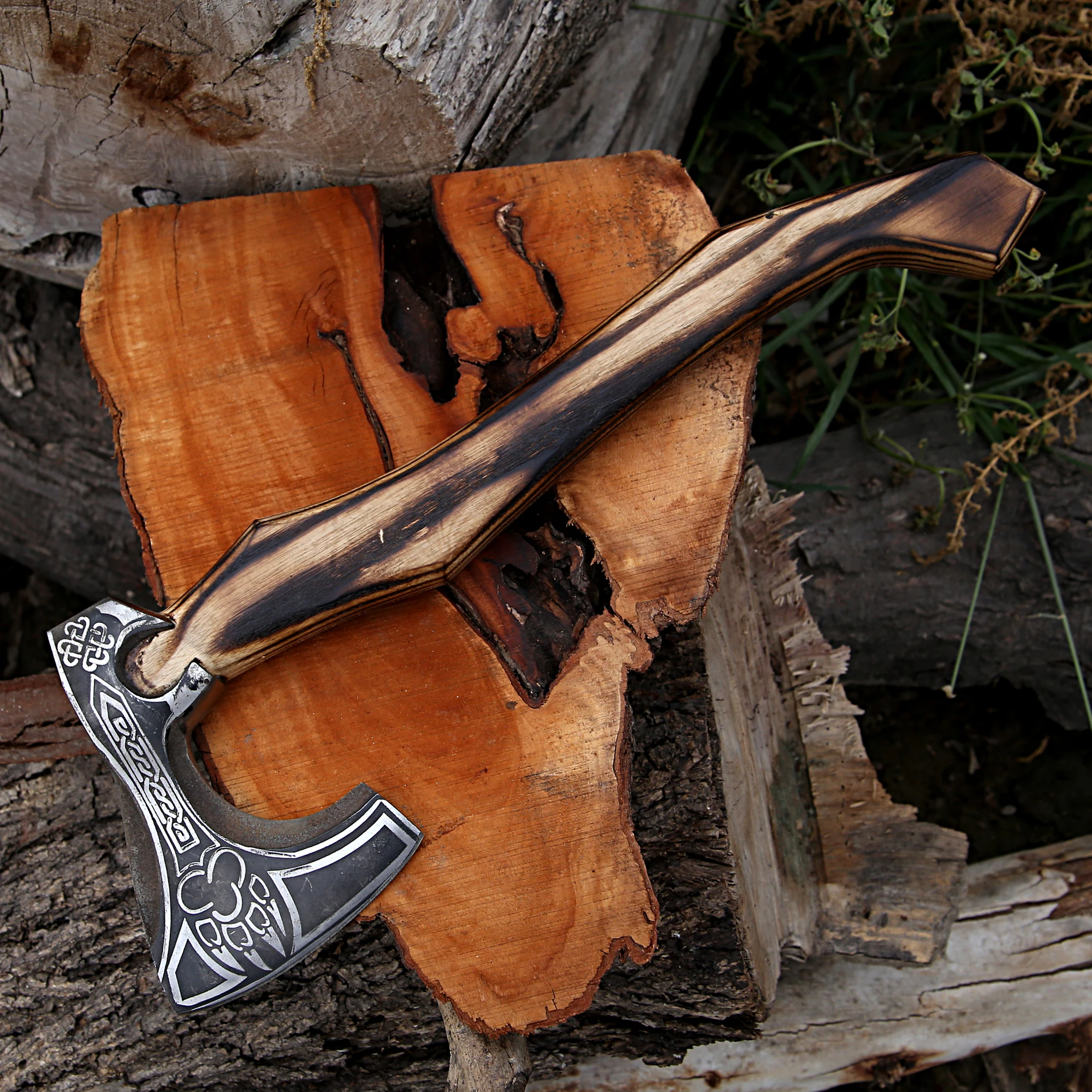Топор викингов из углеродистой стали ручной работы на заказ Медный топор для выживания природе с деревянной ручкой оптовая продажа фантастические топоры