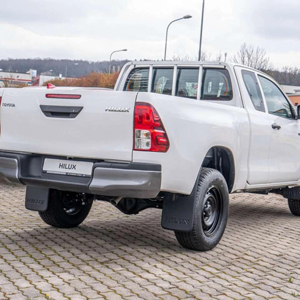 Б/у 2017 Toyota Hilux белый для продажи