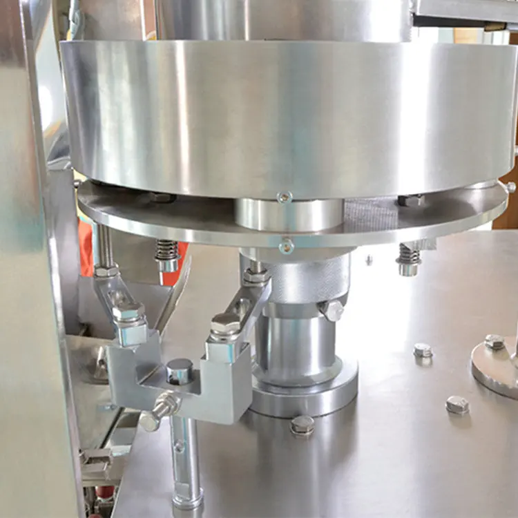 Automatic sugar cube/ beans/ snacks packaging machine