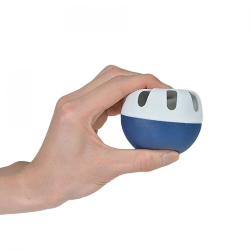 Ball for training batting