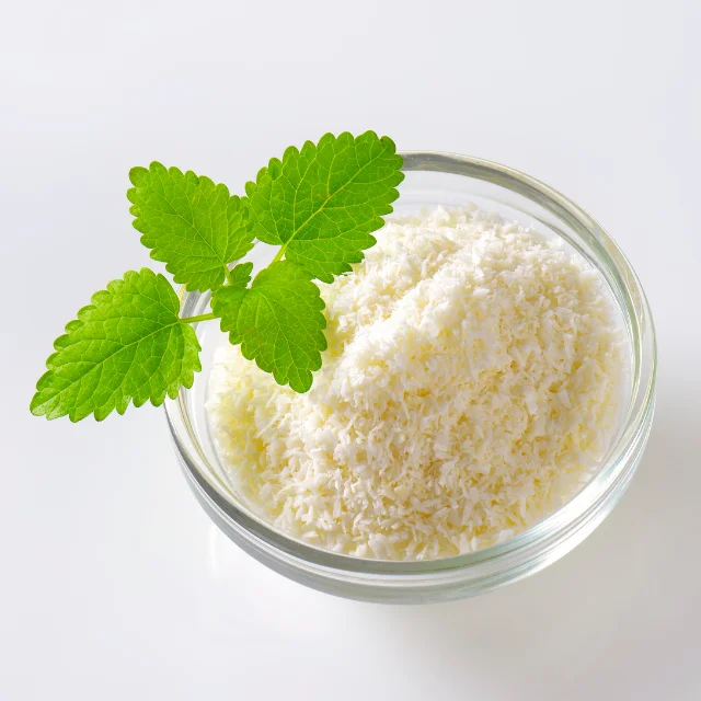 Вьетнамские экспортные продукты кокосовое молоко в порошке кокосовые чипсы прохлады полулущеный кокос