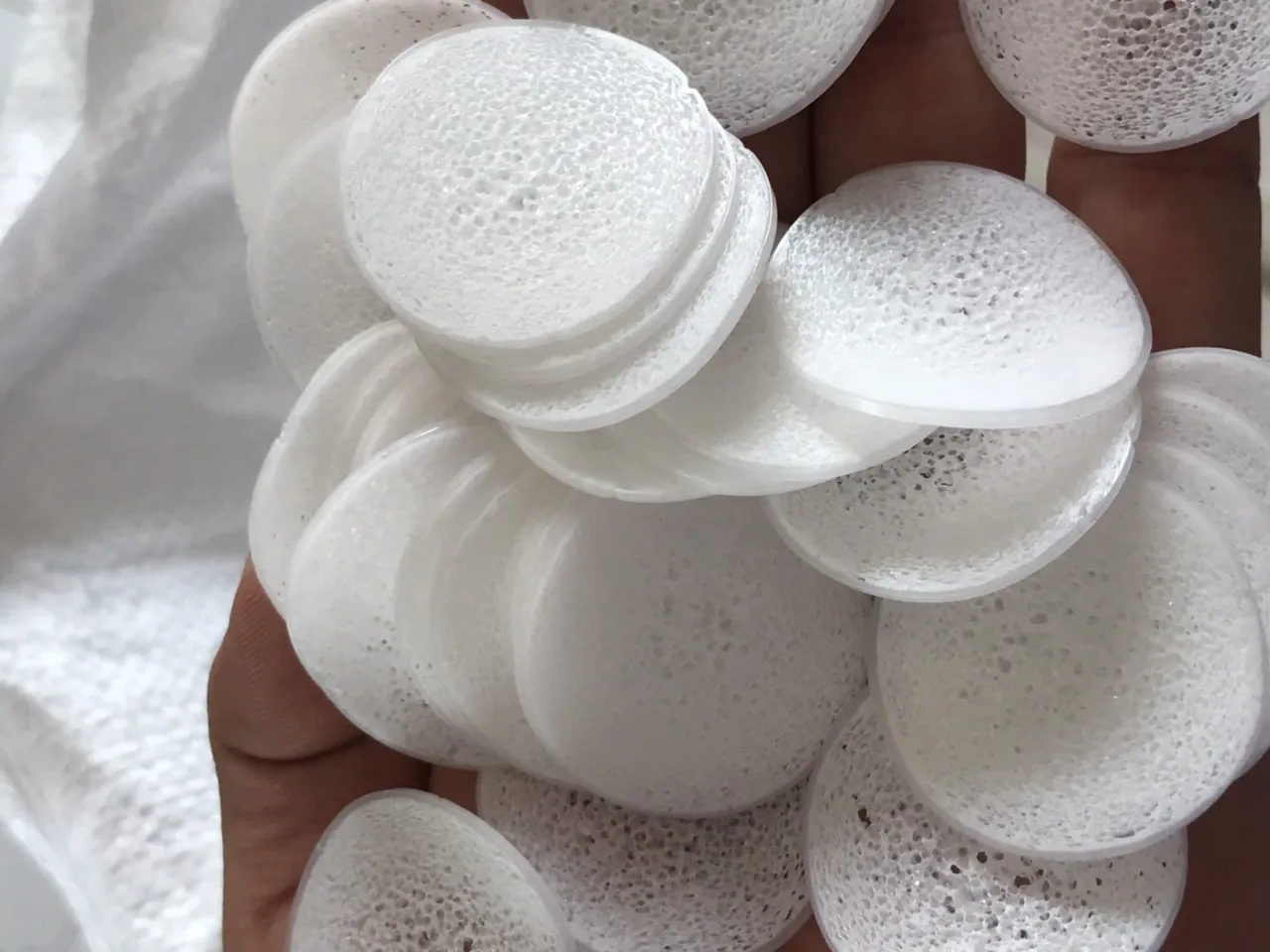  Вьетнам фильтр для воды MBBR легко чистить воду перемещающийся в кровать биопленочный реактор