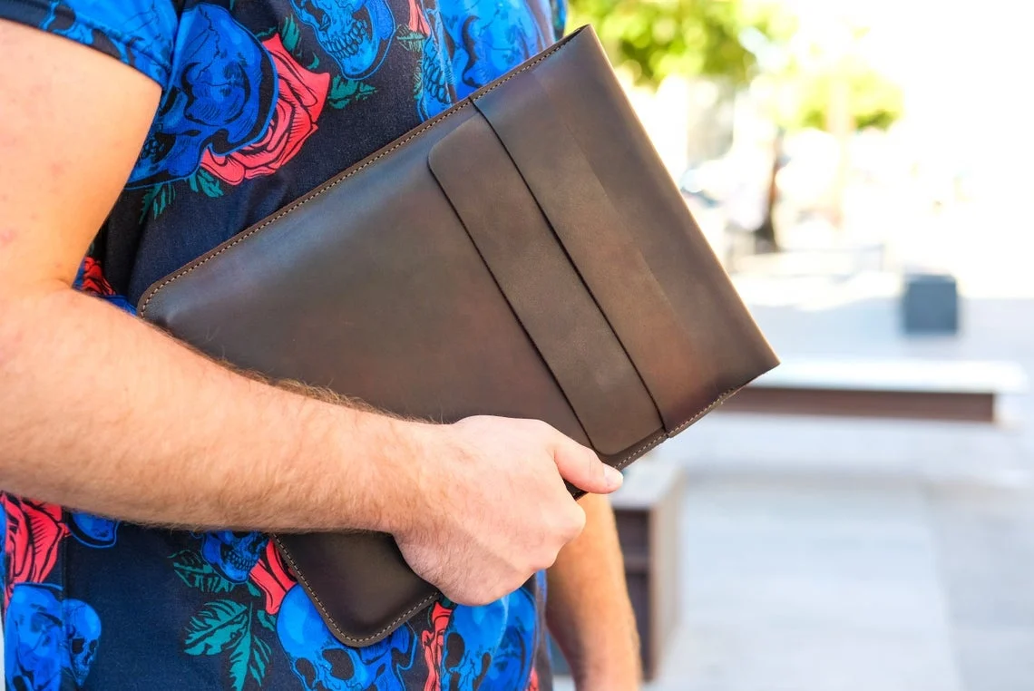 CLASSIC Genuine Leather Sleeve Cover Laptop Case Soft Leather Travel Briefcase Computer Business Eva Laptop Case/Sleeve/bag