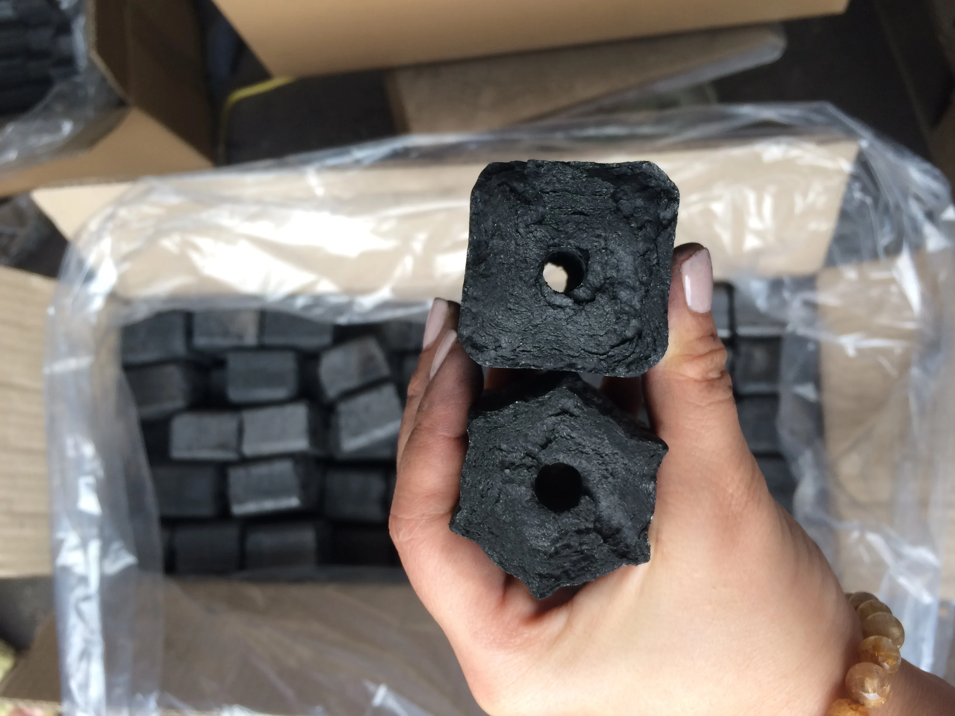 Non smoke charcoal sawdust briquette charcoal factory price hexagon shape Made in Vietnam