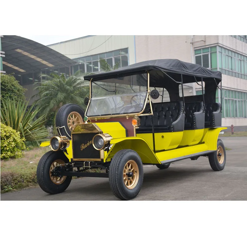 Винтажный автомобиль в стиле ретро для свадебной фотографии