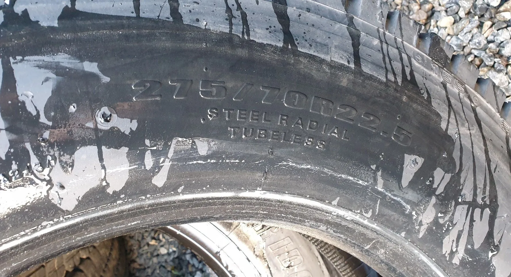 Лидер продаж Бескамерная Шина DUNLOP со стальным радиальным покрытием гарантия 12 месяцев для грузовика поглощающая дорожную шину