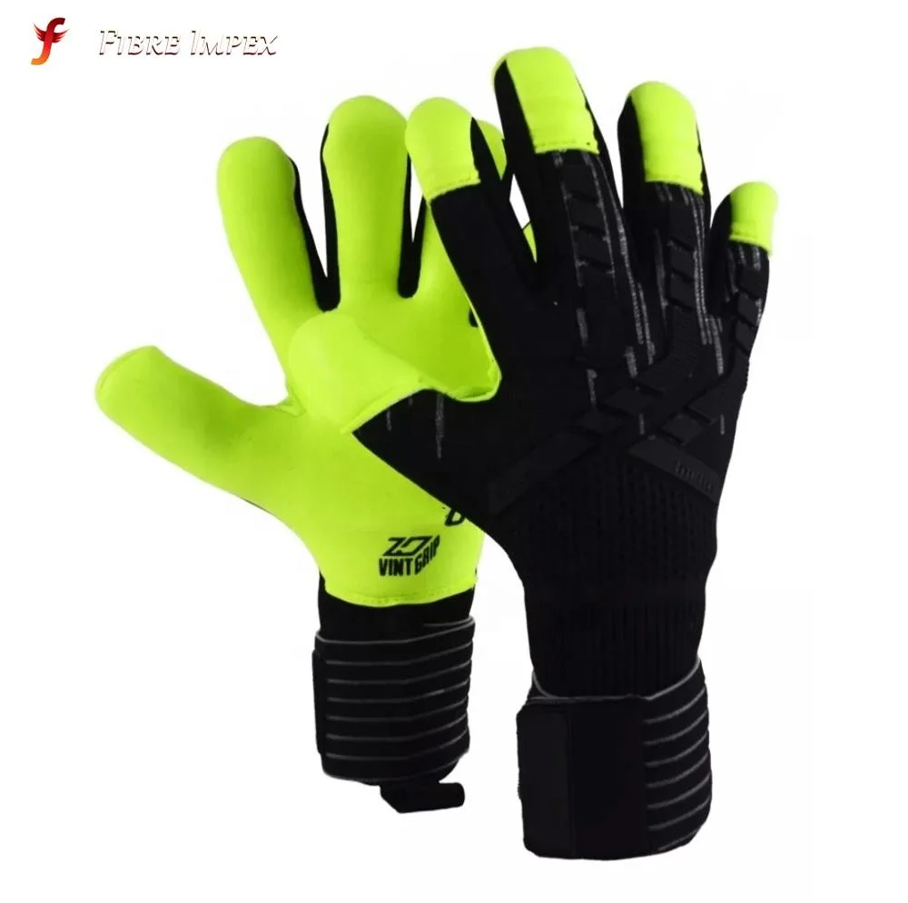 2020 manufacturer wholesale goalkeeper goalie gloves in neoprene German latex