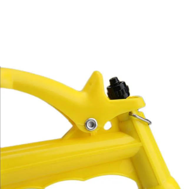 Innovative Garden Plastic Grip Garden Hose Nozzle Hand Sprayer, Nozzle with Locking Spray Lever