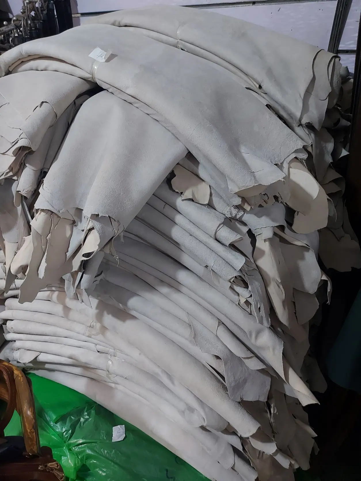 Sheep Leather Lamb Leather For Garments Top Quality Off White Color