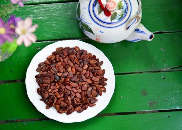 crunchy watermelon seed delicious in Vietnam