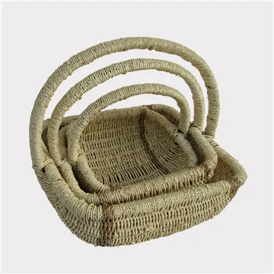 High Quality round Shape Rattan and Bamboo Wicker Basket with Handle for Food Kitchen Use and Gift Handicrafts