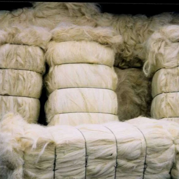 Good Quality Sisal Fiber/Cotton/Jute/Flax/Ramie and Hemp Fibers Available