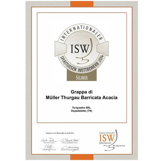 Superior high quality italian Grappa di Muller Thurgau barricata Acacia