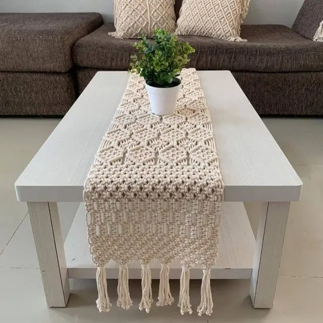Wholesale pure handmade  table runner macrame with tassel fringe decor
