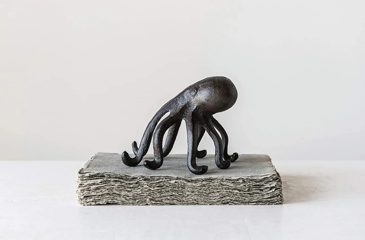 Классическая настольная Декоративная скульптура в виде осьминога уникальный дизайн литой алюминий металлическая фигурка для рабочего стола украшение офиса и дома