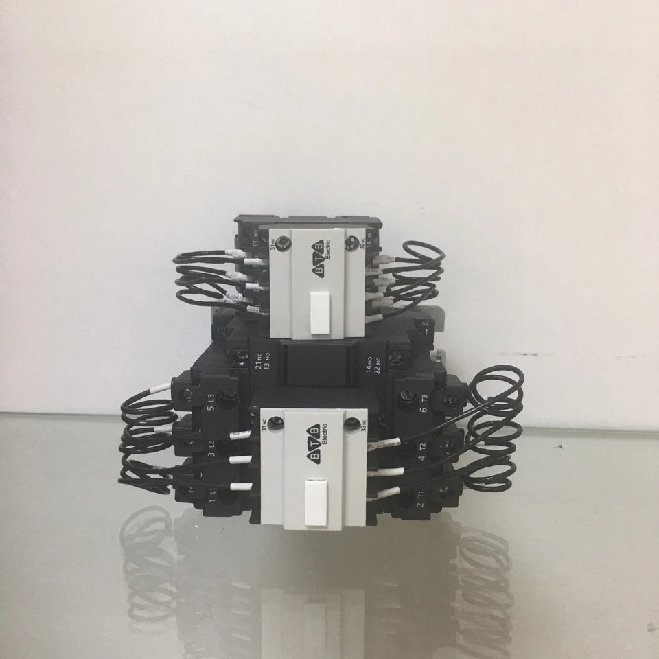 3POLES CONTACTOR 10 KVAR NEW MODEL 2021 MADE IN TURKEY